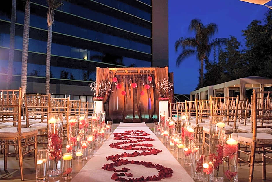 DoubleTree by Hilton Monrovia - Pasadena Area