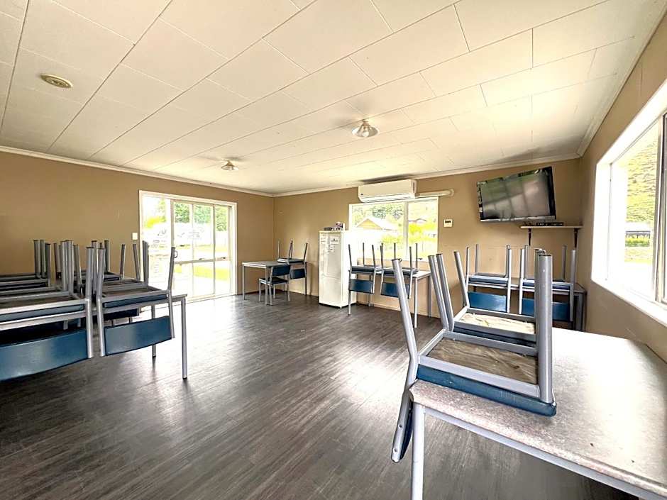 Mt Aspiring Holiday Park