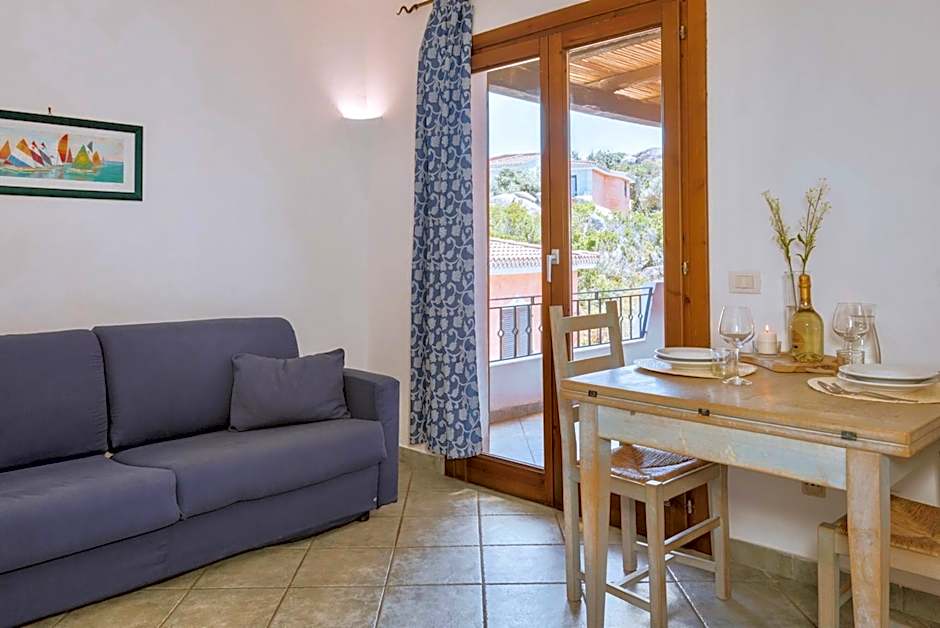 Residence con piscina a Palau, a soli 150 mt. dal mare