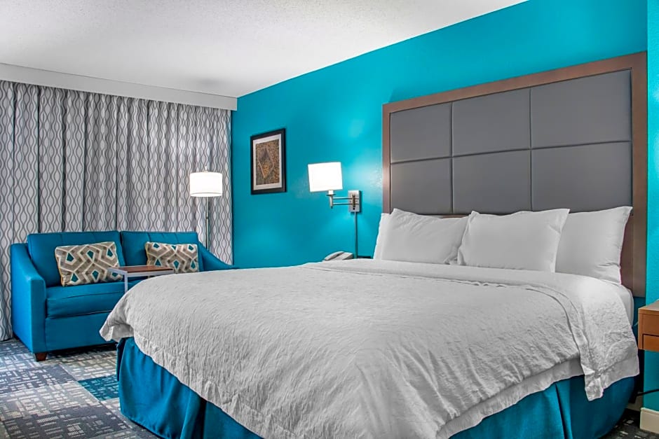 Hampton Inn Adel