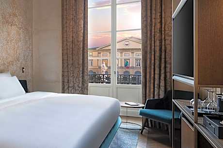 allegro, guest room, 1 king, city view, balcony