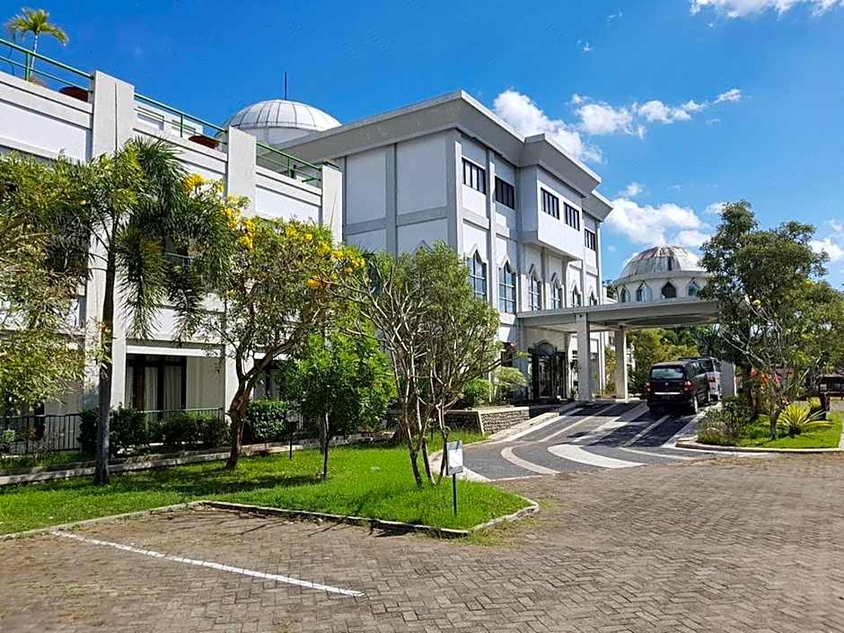 Grand Royal BIL Hotel