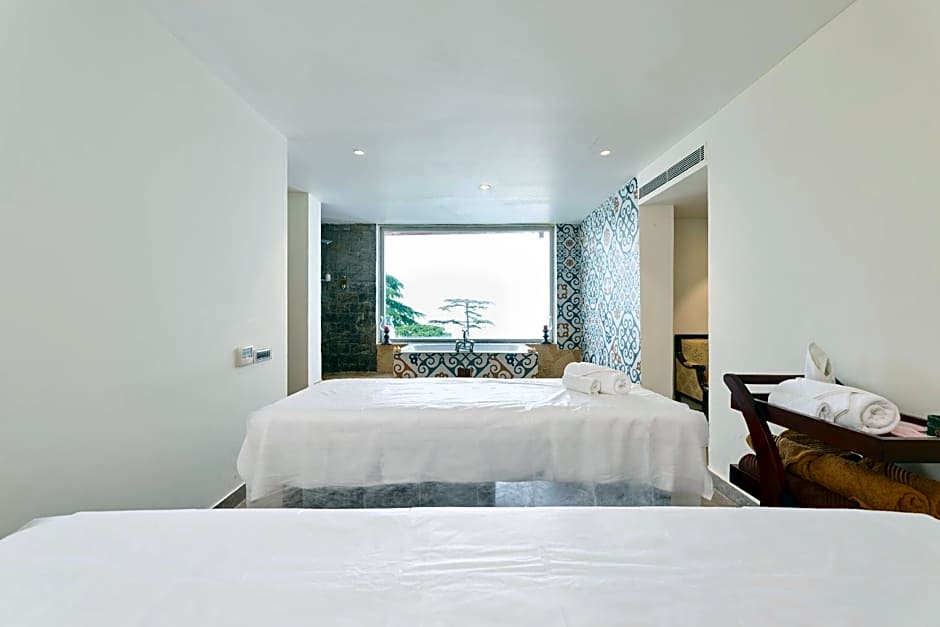 Renest Dunsvirk Court Mussoorie