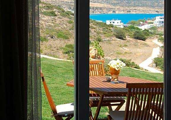 Apolis Beachscape Hotel