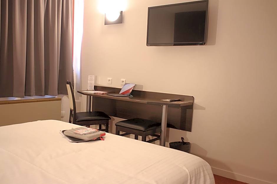Orly Superior Hotel