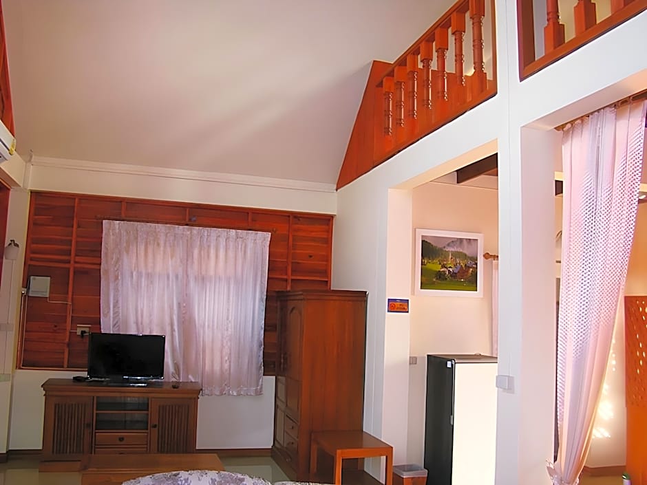 Petch Nakhonthai Homestay