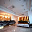 Solid Magic Apart Hotel