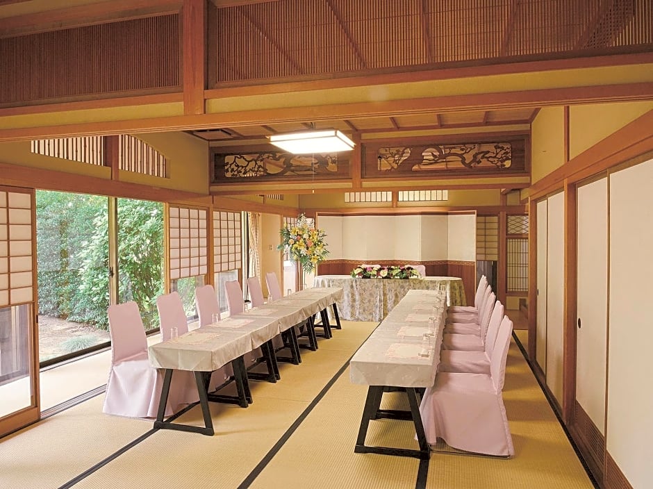 Hotel Takeshi Sanso