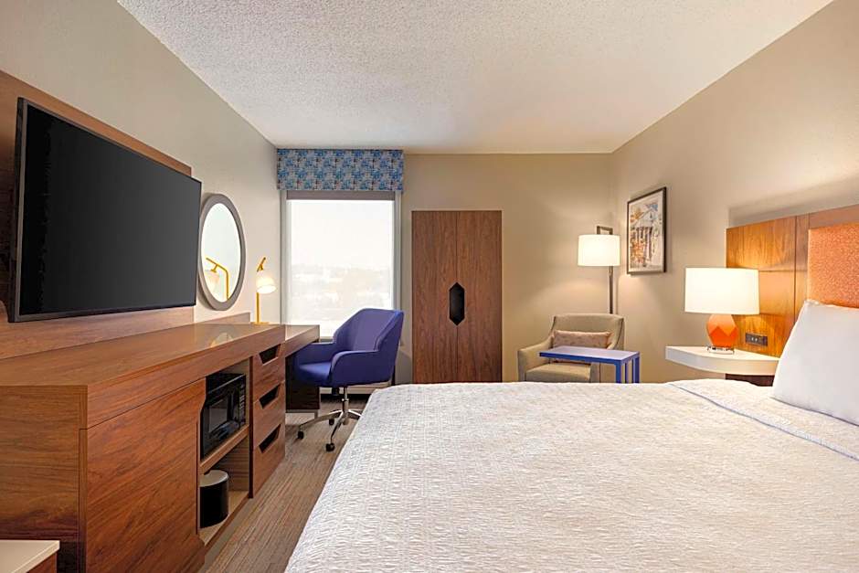 Hampton Inn By Hilton Charlottesville