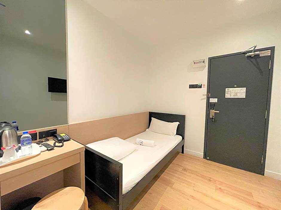 Victoria Station Hotel – Malacca , TX