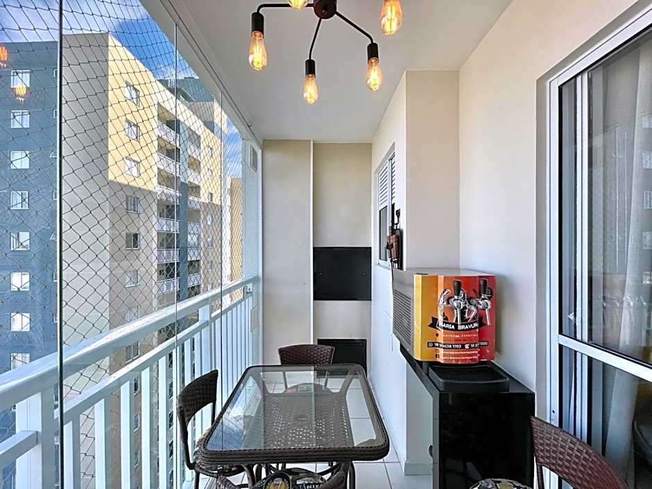 Celebrando a Vida! Piscina Aquecida, B. Carrero