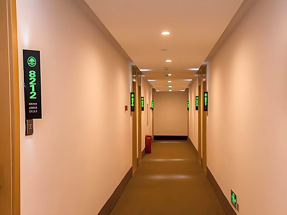 GreenTree Inn Yichang Wanda Binjiang