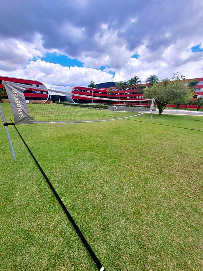 Flat no Golden Tulip By Rei dos Flats