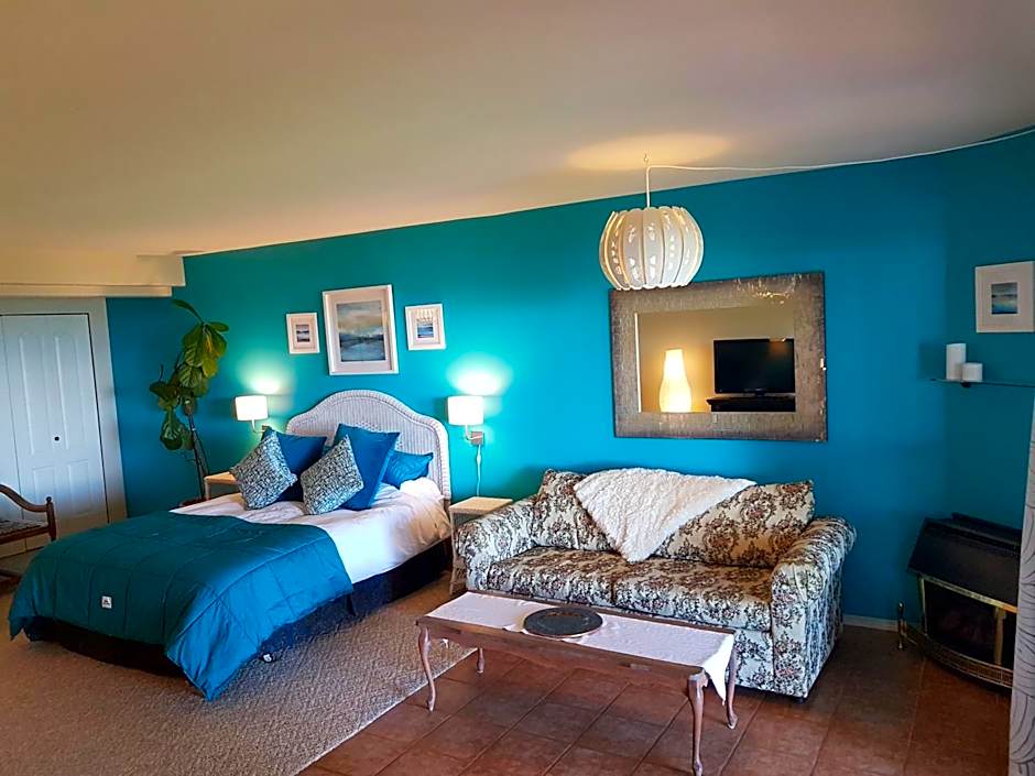 Davis Bay Bed & Breakfast