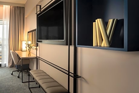 Executive King Room