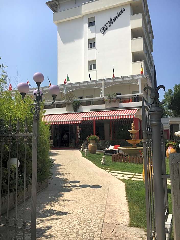 Hotel De Amicis