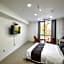 Crest72 Hotel