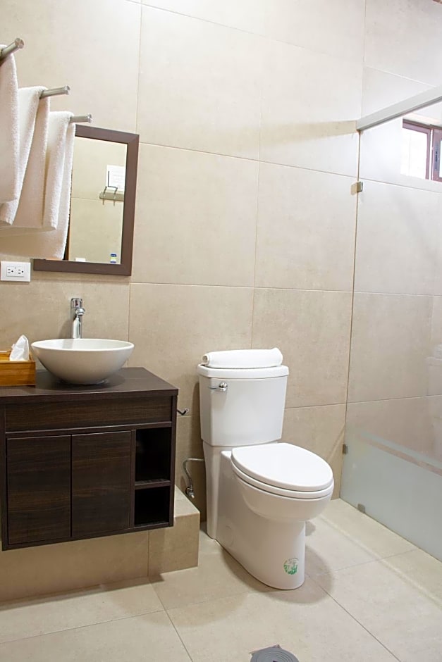 Hoteles ANTIGUA - SANTA LUCIA MTY