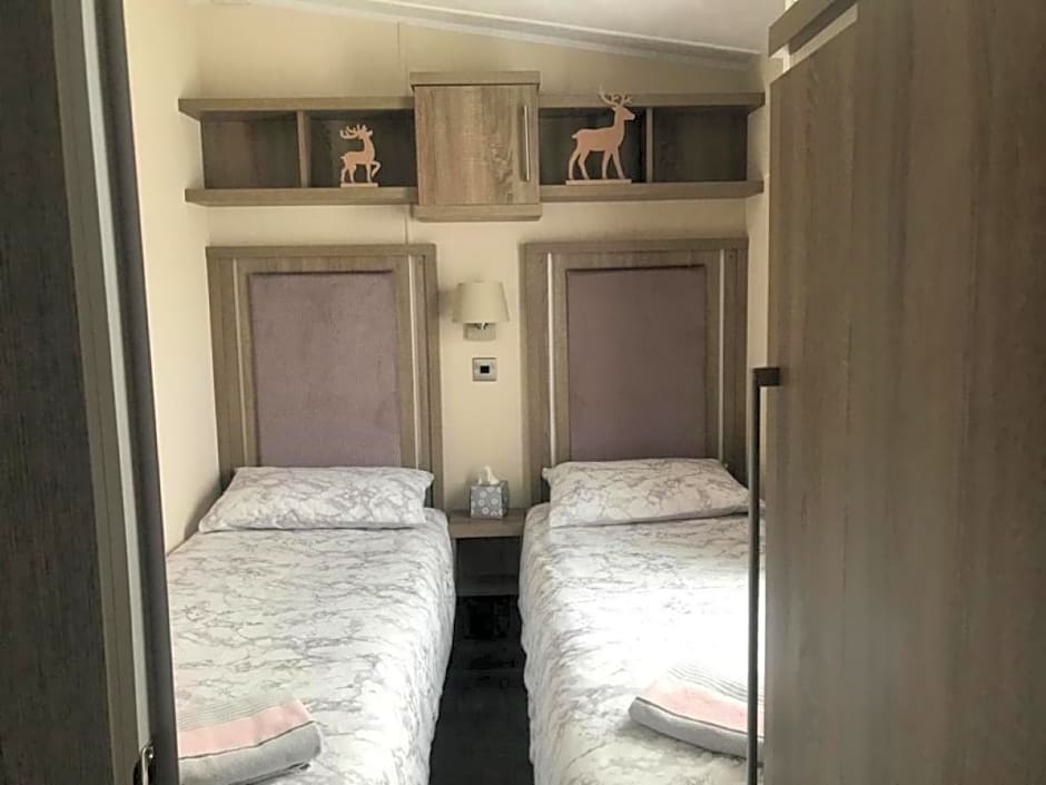 Number 42 @ Lilliardsedge