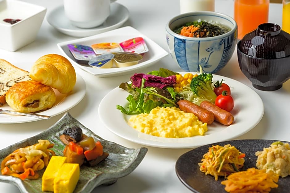 SureStay Plus Hotel by Best Western Shin-Osaka – Osaka, 27