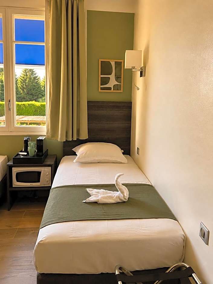 Hotel Cayrons Vence & St Paul de Vence