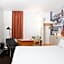 B&B Hotel Warszawa-Okęcie