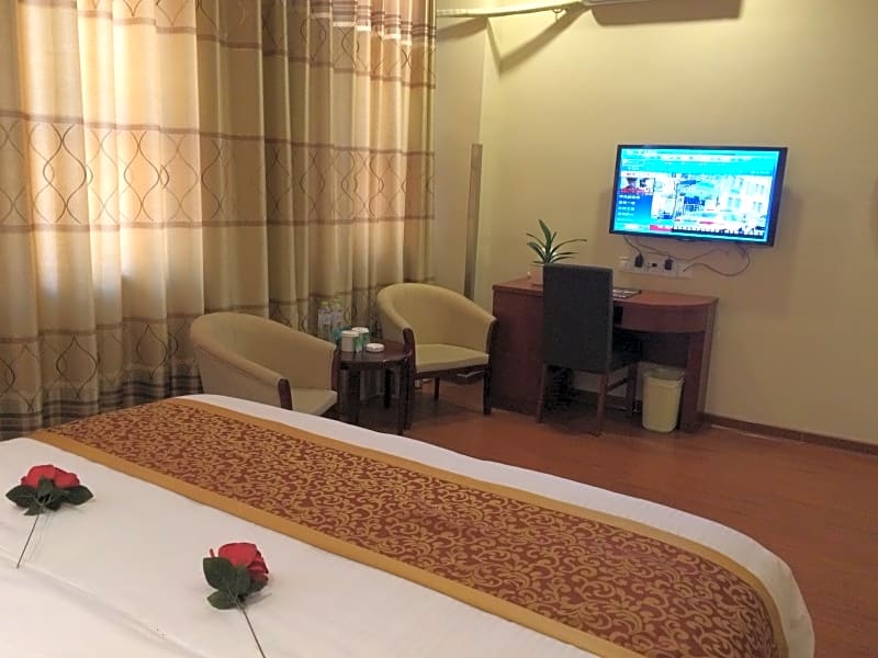 GreenTree Inn Jiangsu Suqian Yiwu Business Center Fukang Avenue Express Hotel