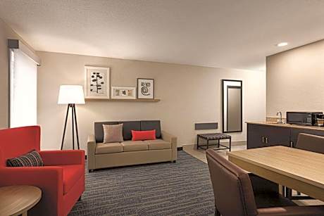 1 King Bed, 1 Double Bed, Suite, Nonsmoking