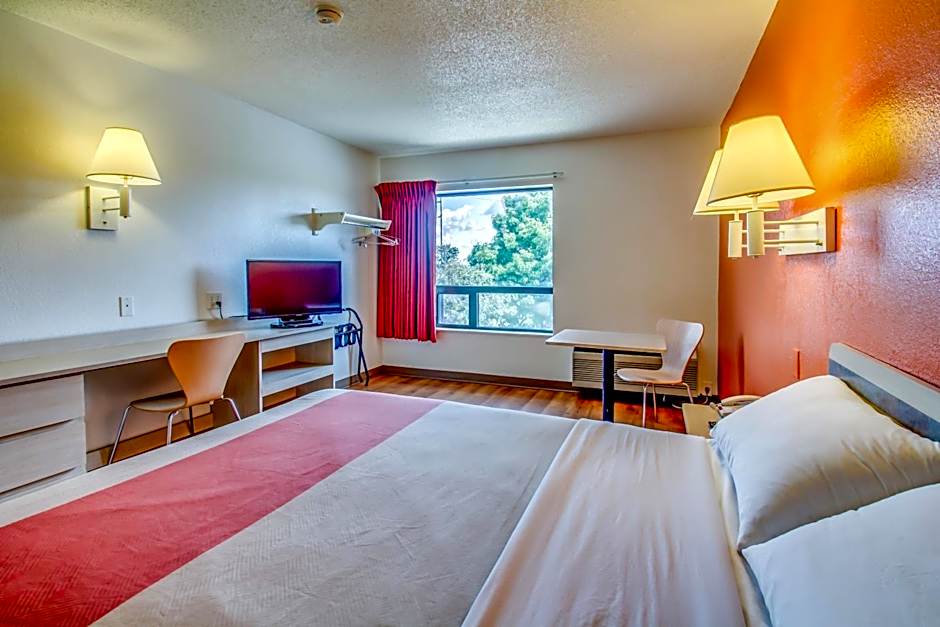 Motel 6 Buffalo - Amherst