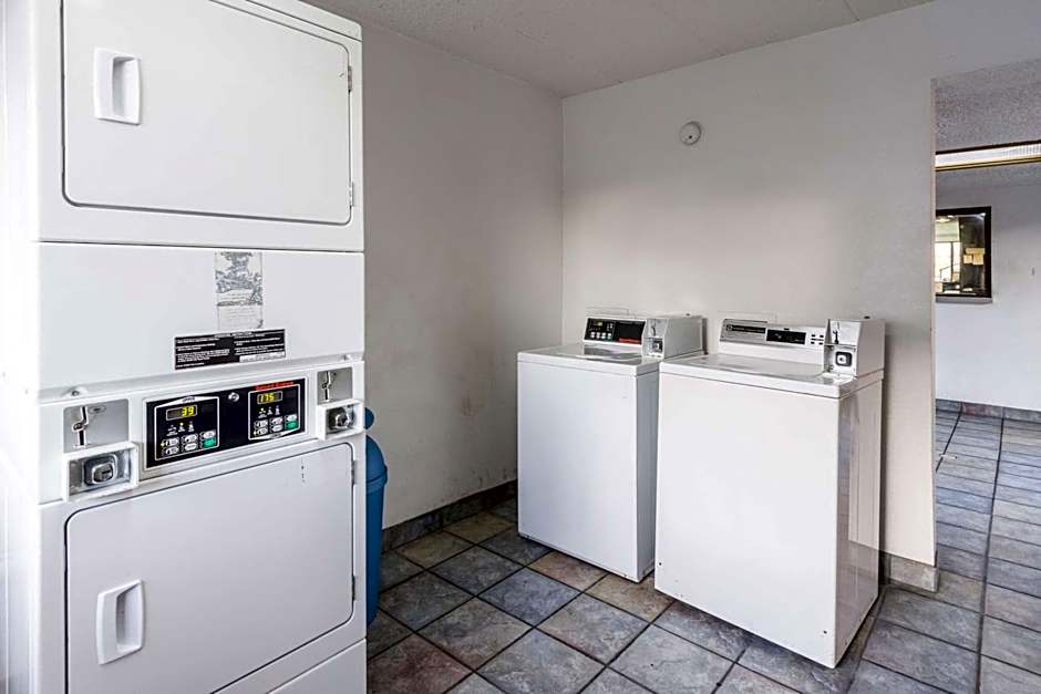 Motel 6-Grove City, OH