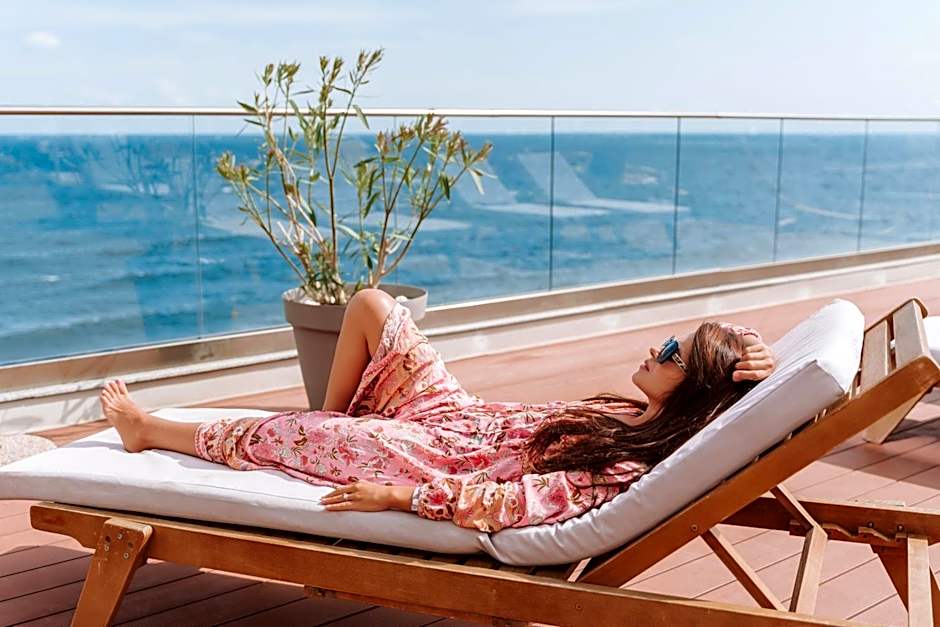 GRIFID Encanto Beach Hotel - MediSPA, Ultra All Inclusive & Private Beach