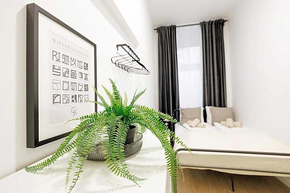 Central City Style Rooms by Home2