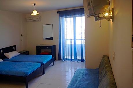 Economy Studio (2 Adults)