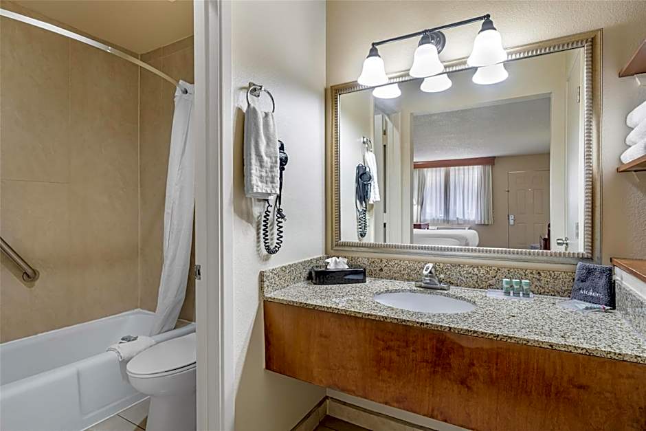 Best Western Cottonwood Inn