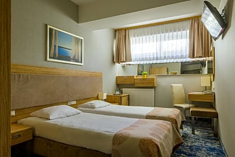 Single Room without Window