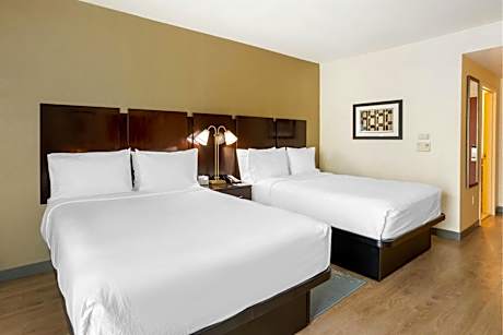 Standard Queen Room with Two Queen Beds