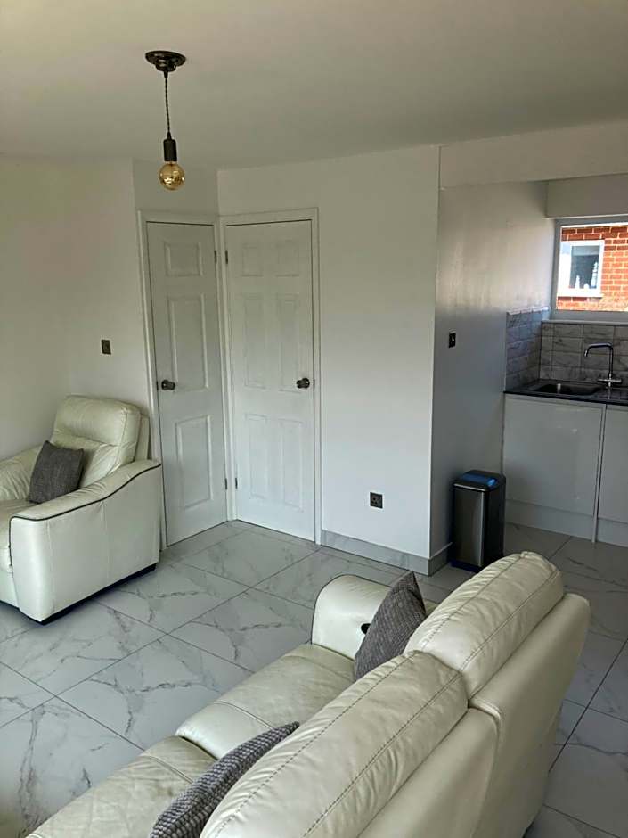 2 bed chalet romney sands