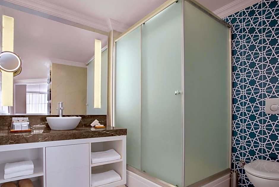 Paloma Marina Suites - Adult Only