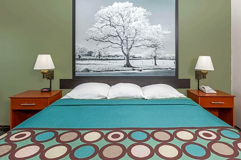 Super 8 by Wyndham Osceola IA