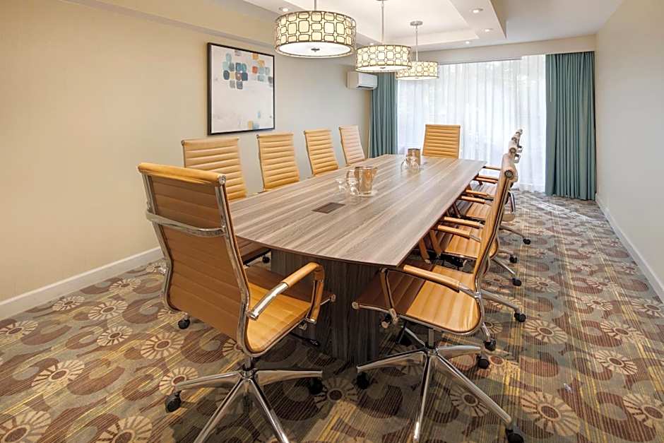 Holiday Inn University Area Charlottesville By IHG