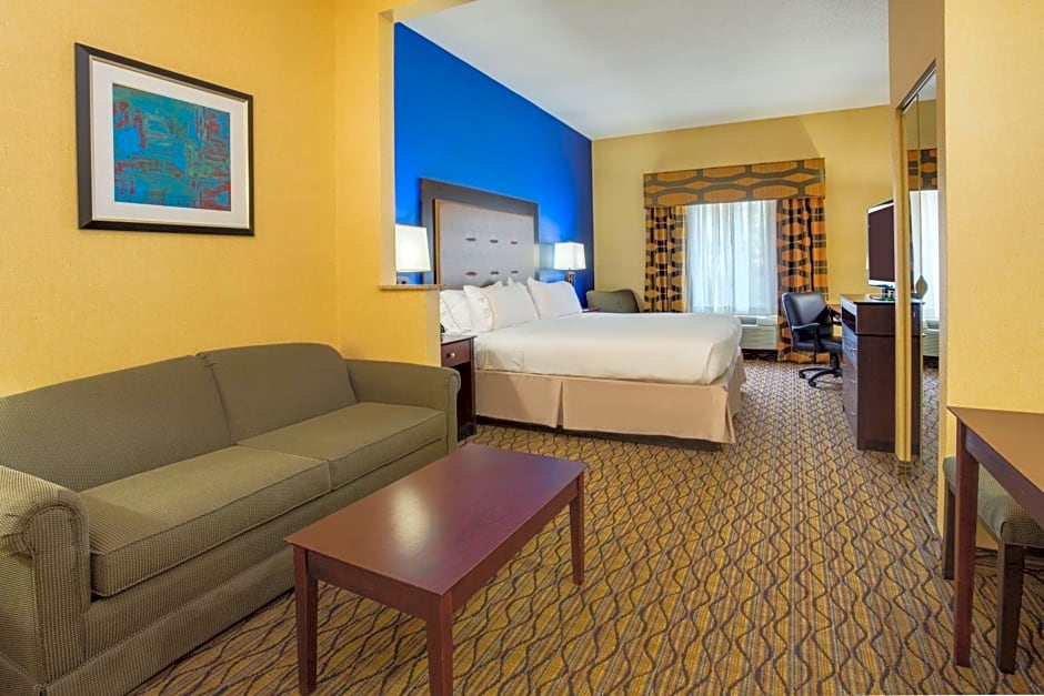 Holiday Inn Express Tower Center New Brunswick By IHG
