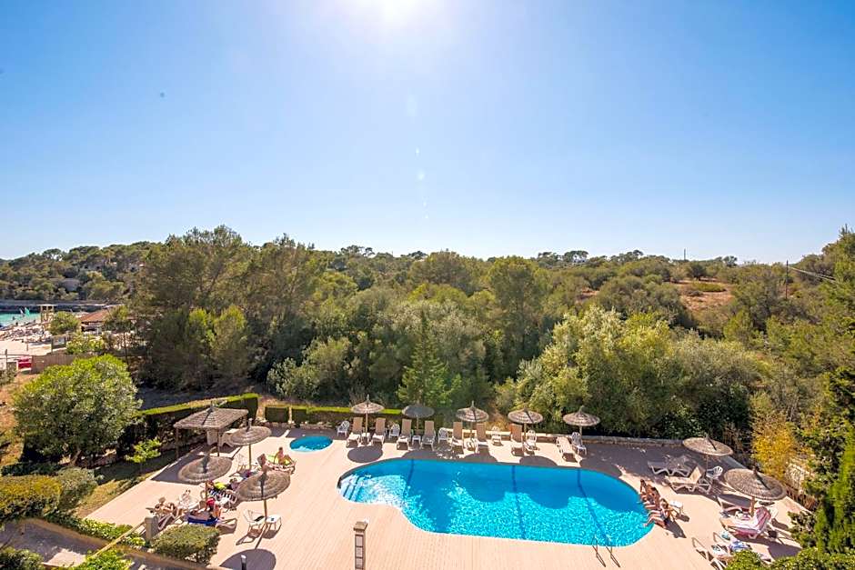 Hotel Playa Mondragó