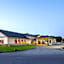 Super 8 by Wyndham Brookings