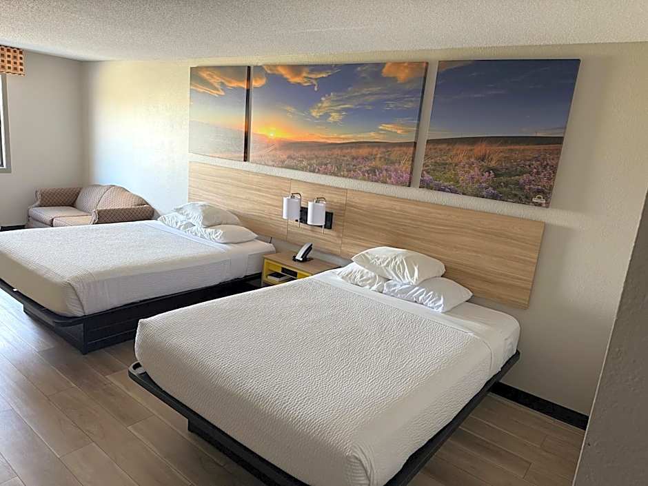 Days Inn by Wyndham Muncie -Ball State University