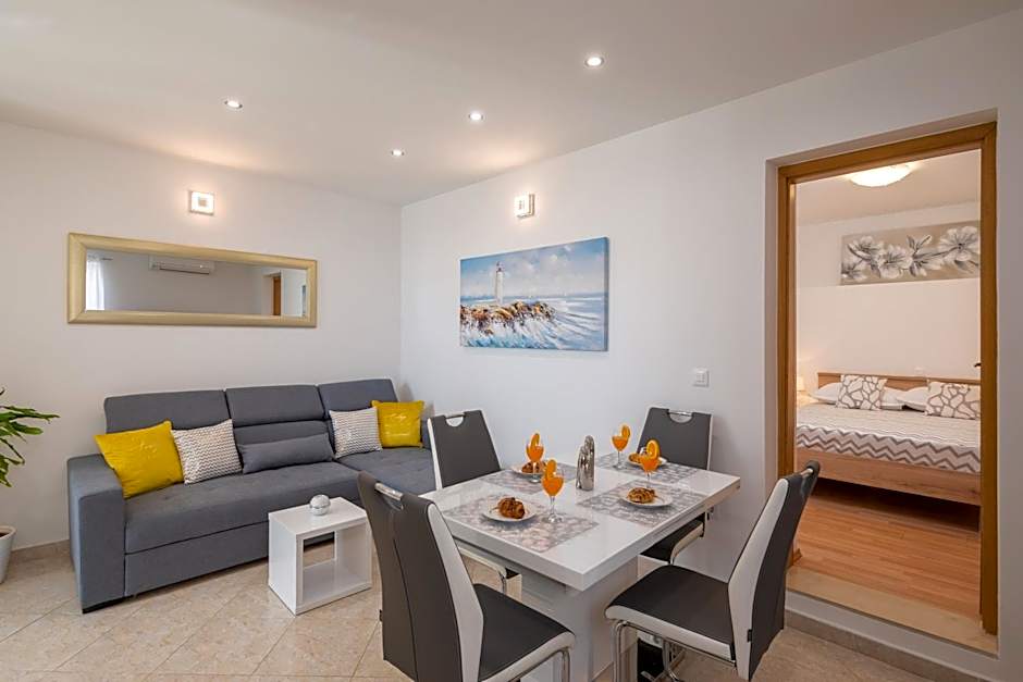 FBA Family Beach Apartments