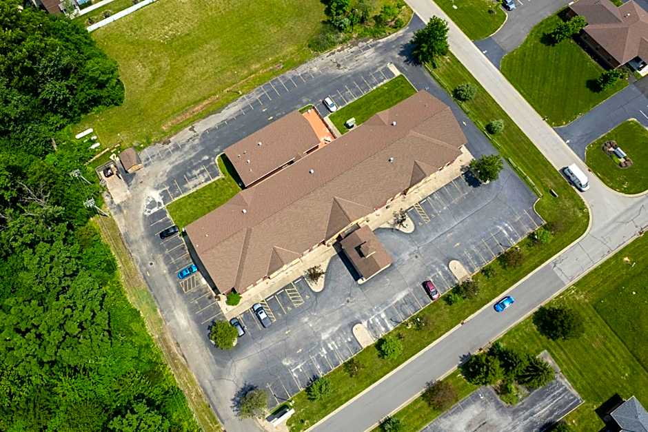 Countryside Inn and Suites