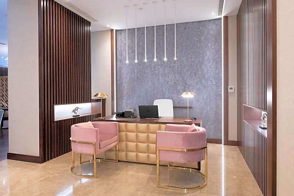 Crowne Plaza Bahrain By IHG