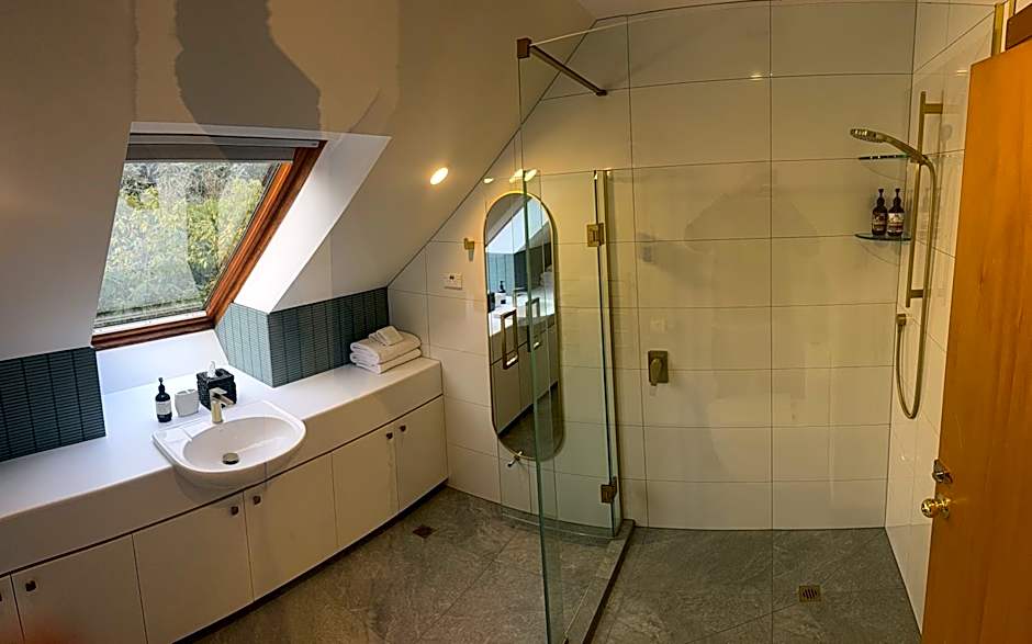 Manata Homestead & Lodge