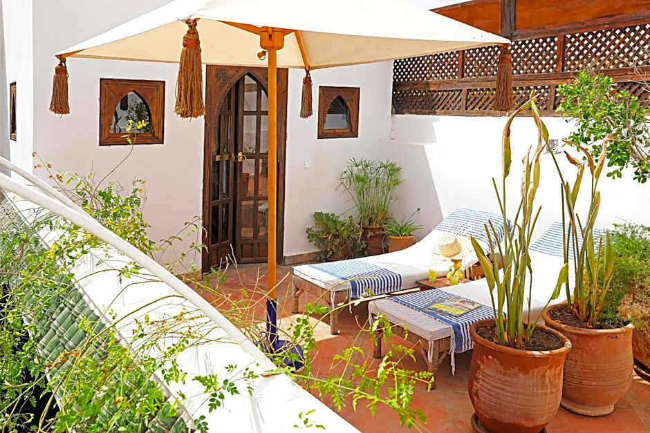 Riad la Parenthèse by Sashema