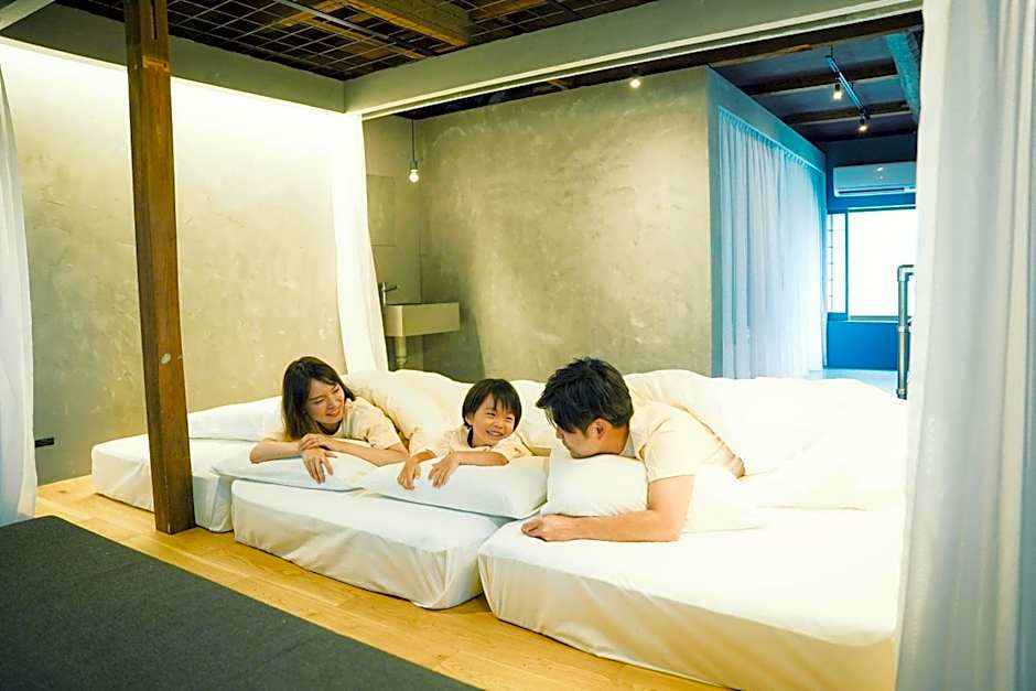 SEKAI HOTEL Deep Osaka Experience